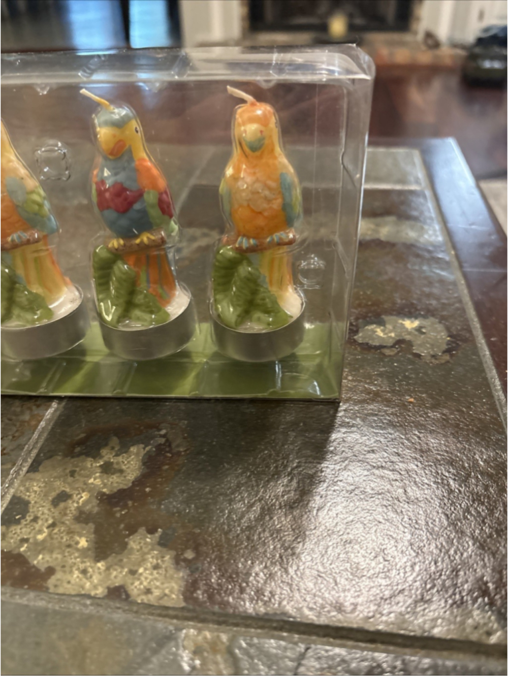 Small Colorful Parrot Tea Light Candles 4 New - Picture 2 of 7